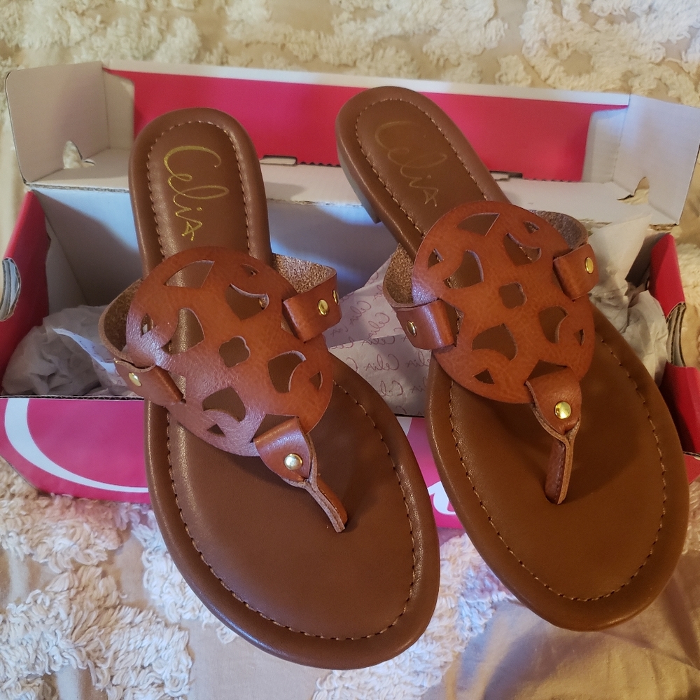 New Brown Sandals Size 7